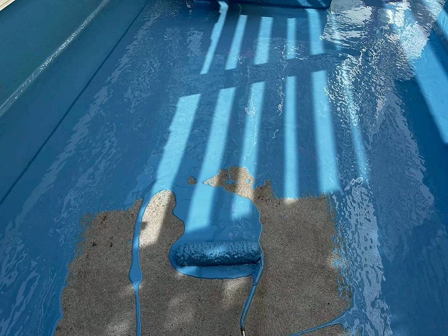 高砂市　ベランダの防水塗料作業